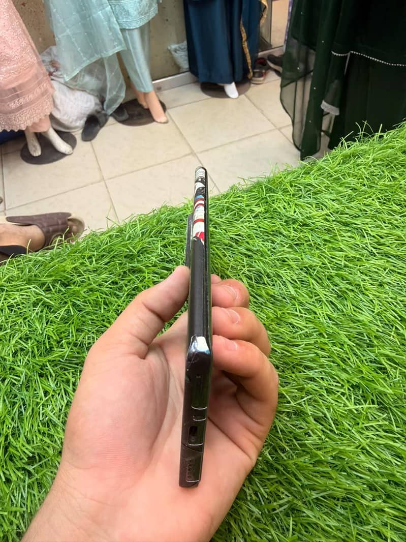 Tecno CAMON 30S 5