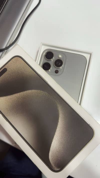 Apple iPhone 15 Pro Max