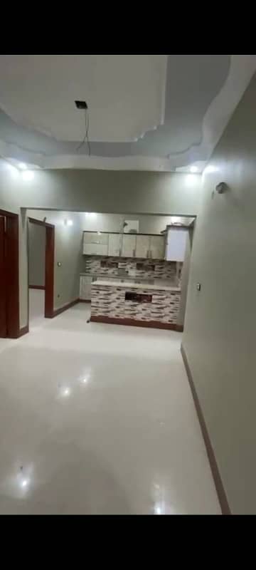 4 Bed D/D 1st Floor, With car parking, gulshan-e-Iqbal