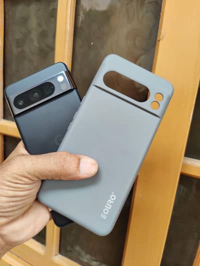 Google Pixel 8 Pro