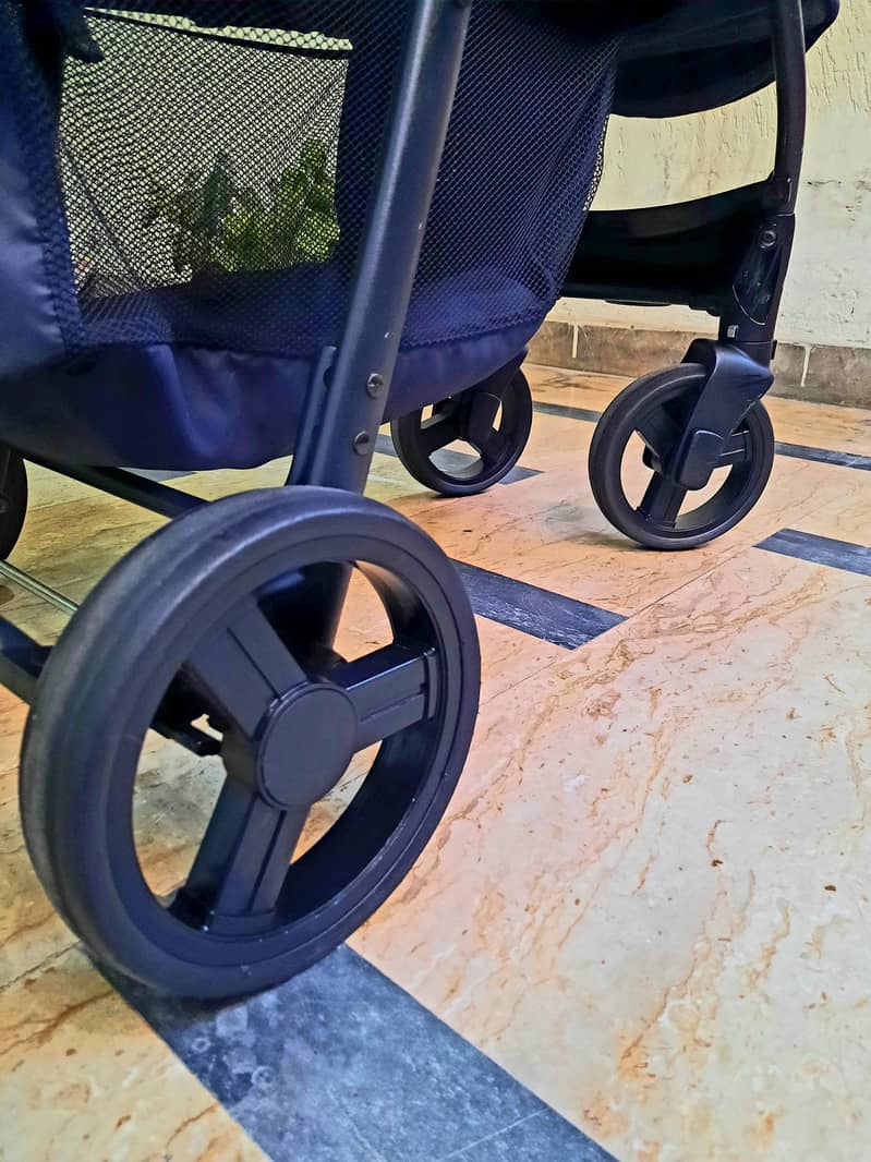 Stroller/Pram (Tinnies) imported. . . 4