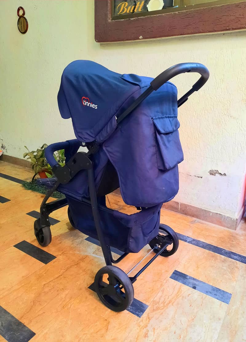 Stroller/Pram (Tinnies) imported. . . 9