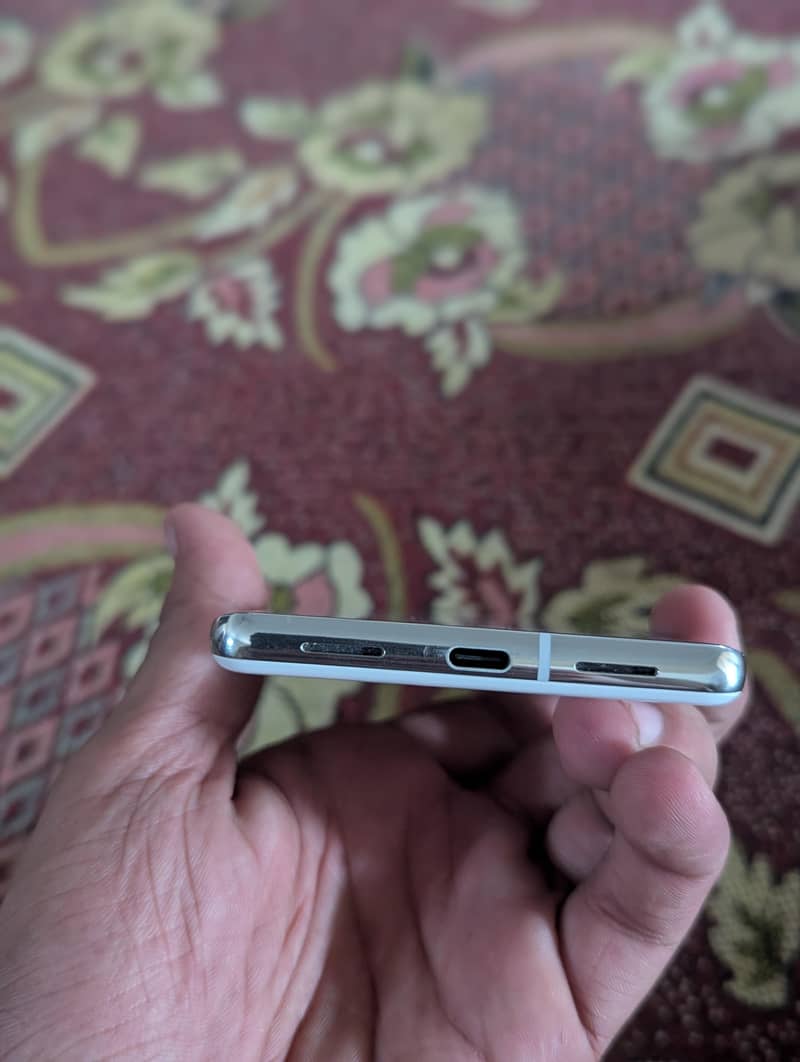 Google Pixel 7 Pro 4