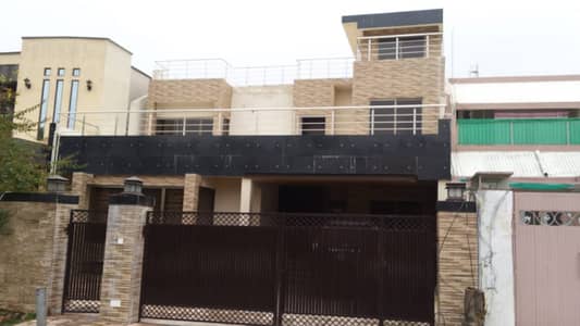 UPPER PORTION FOR RENT IN F-6