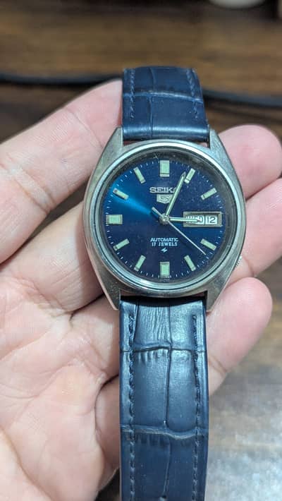 Seiko 5.1970s rare dial automatic watch