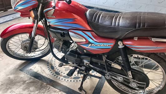 Honda Pridor 2017/18 immaculate condition