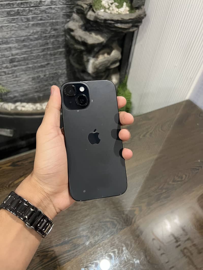 Apple iPhone 15 1