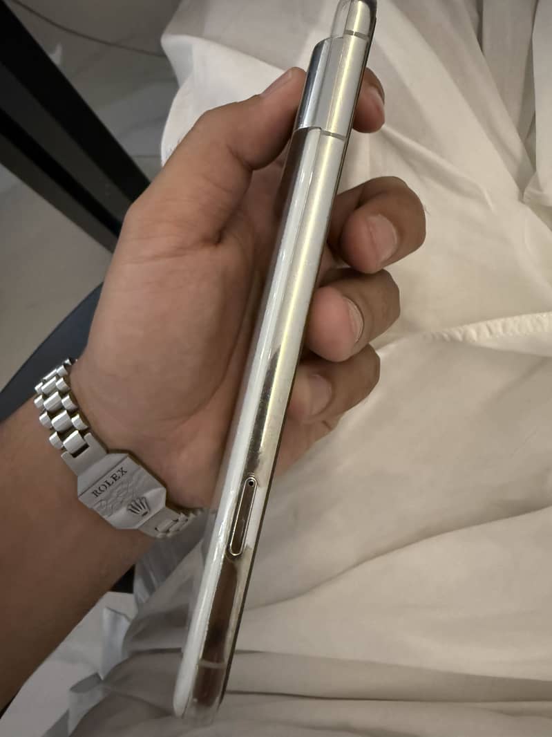 Google Pixel 8 Pro 2
