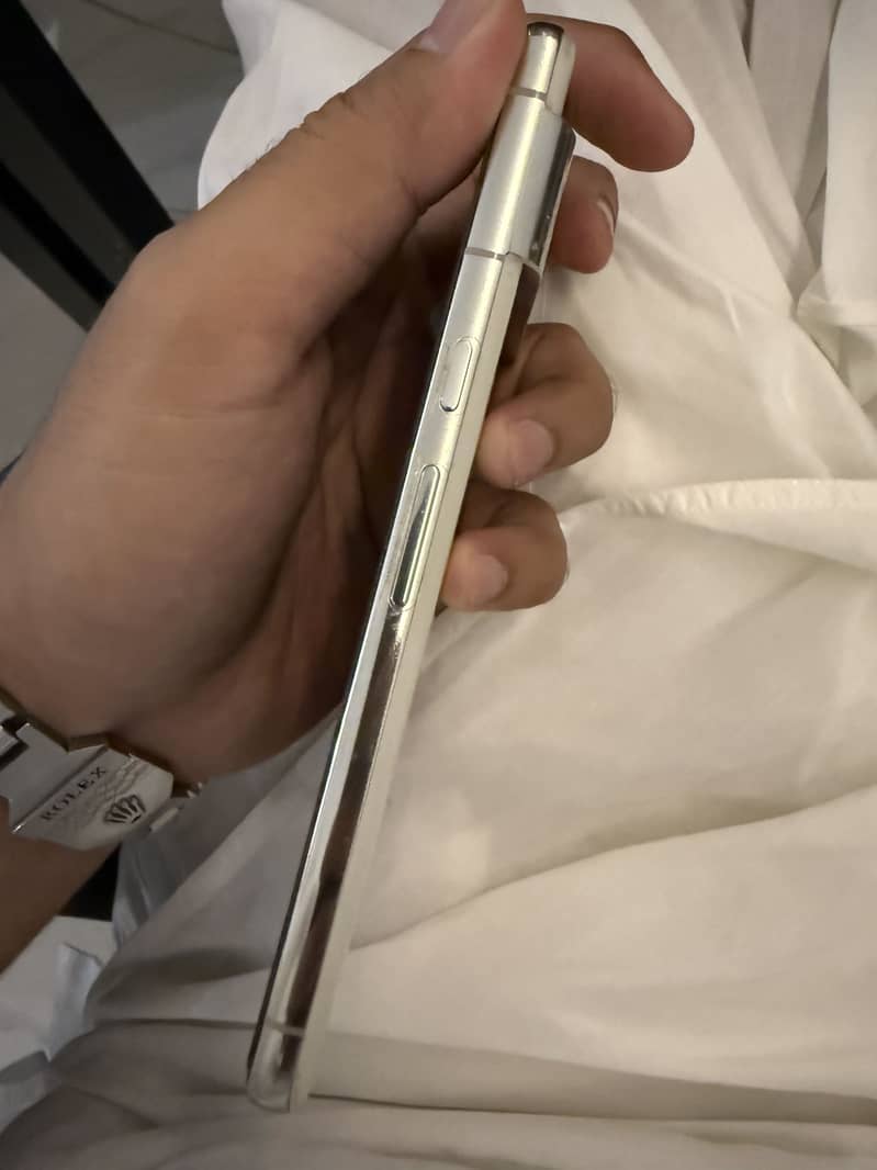 Google Pixel 8 Pro 3
