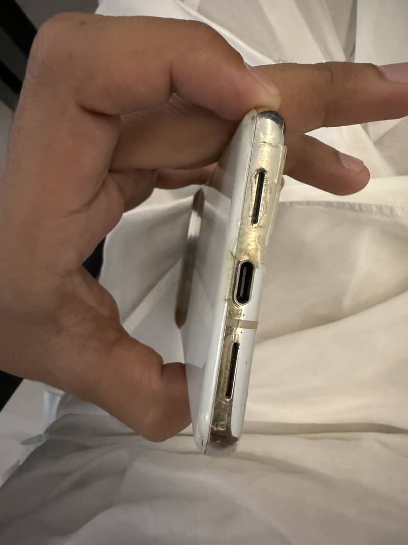 Google Pixel 8 Pro 5