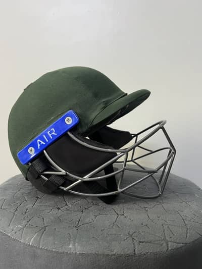 Shrey Cricket Helmet – 10/10 Condition