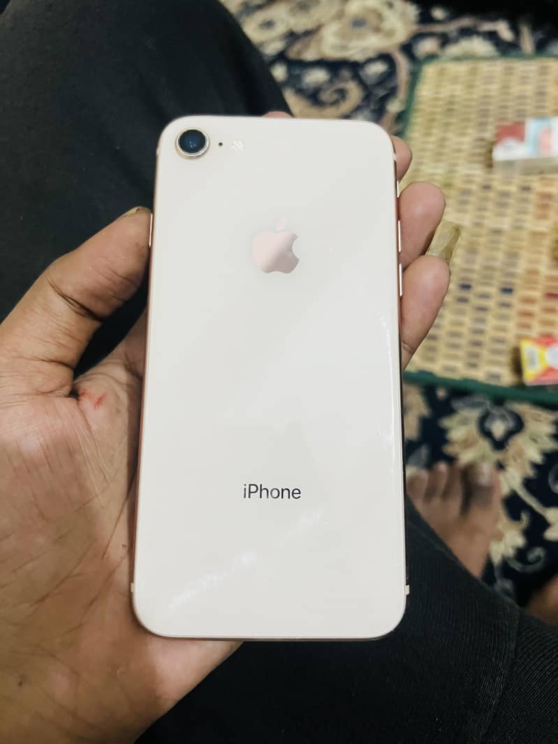 Apple iPhone 8 demanded colour 0