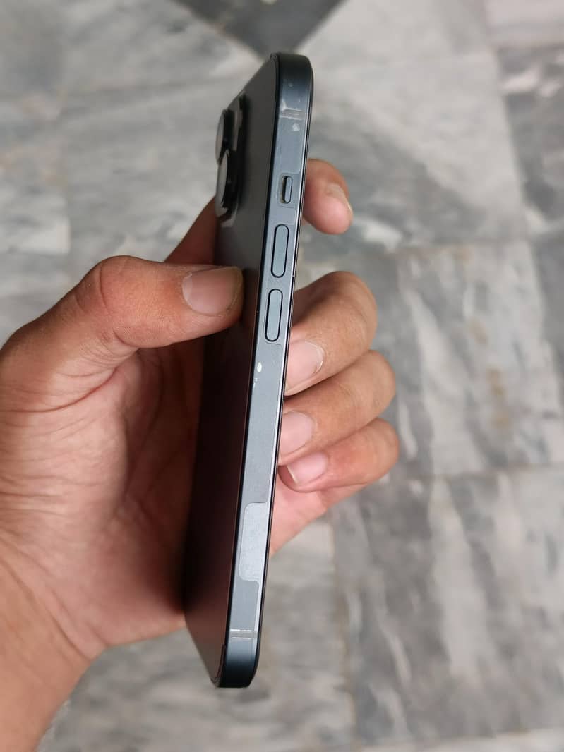 Apple iPhone 14 6
