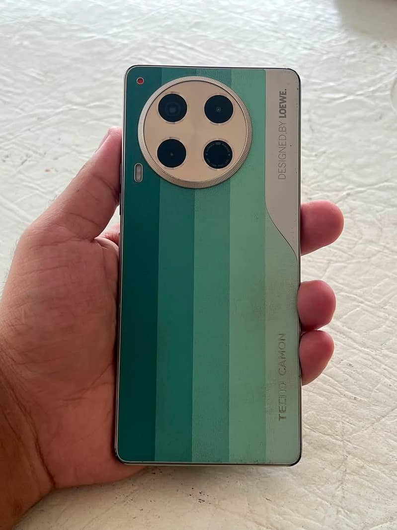 Tecno CAMON 30 5