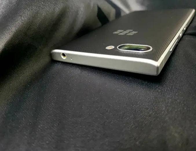 BlackBerry key2 3