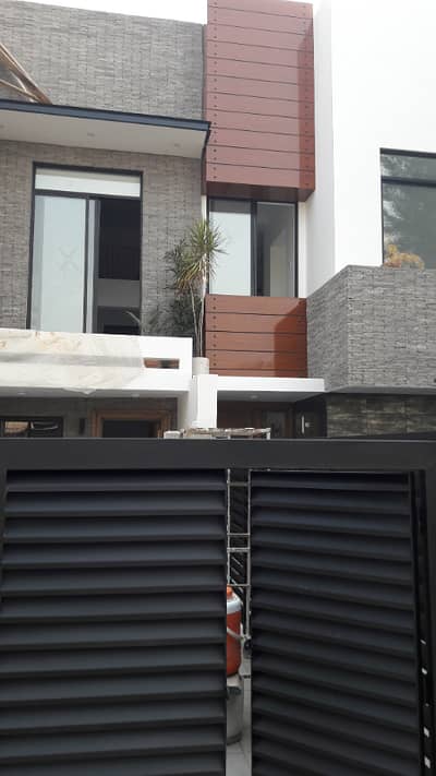 UPPER PORTION FOR RENT IN F-6