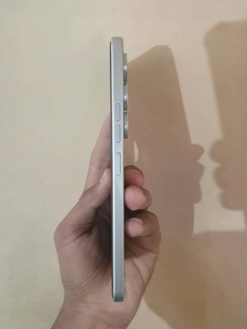 TECNO SPARK 40 PRO 1