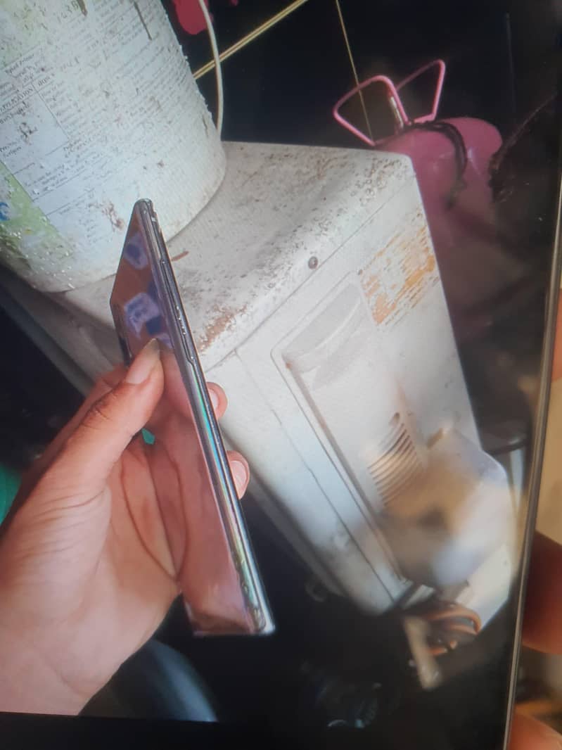 Samsung Mobile Note 10 Plus 4