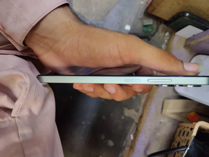 Realme Note 60x 4
