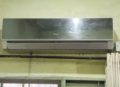 Gree split Air Conditioner GS-18CZ9B/O 1.5 Ton