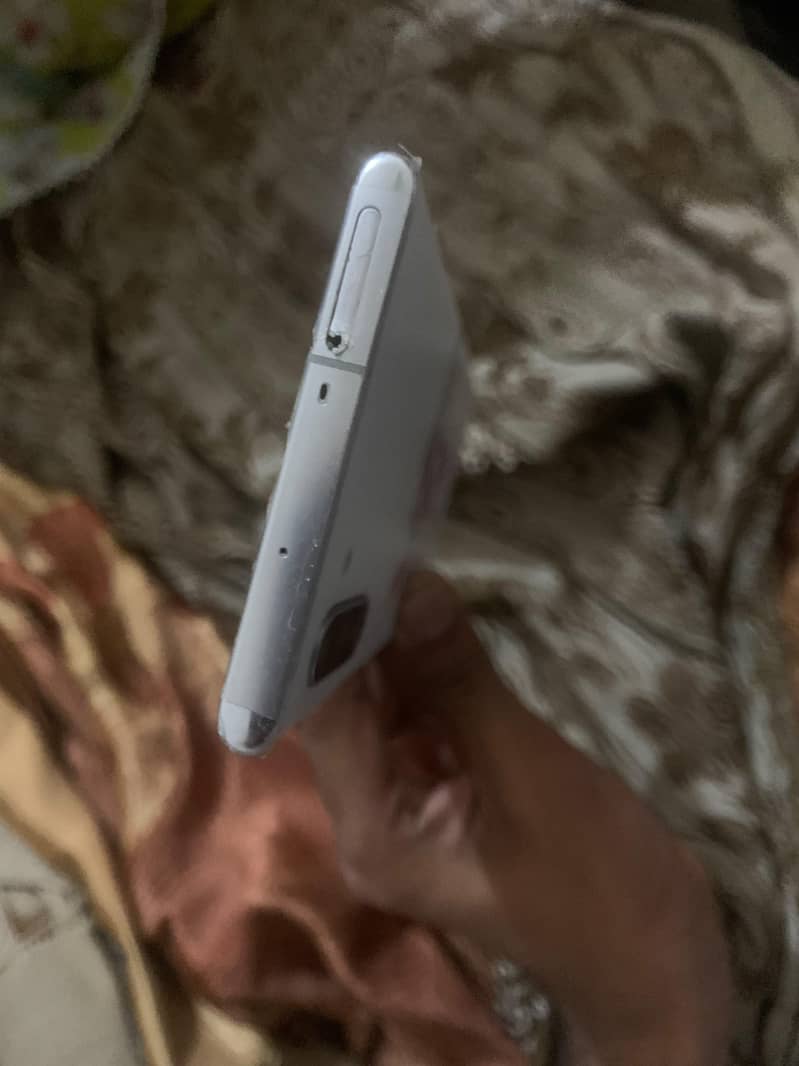 Samsung Mobile Note 10 Plus 3