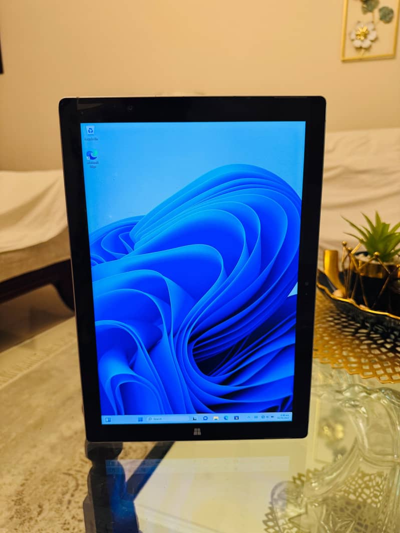 Microsoft surface core i5 2