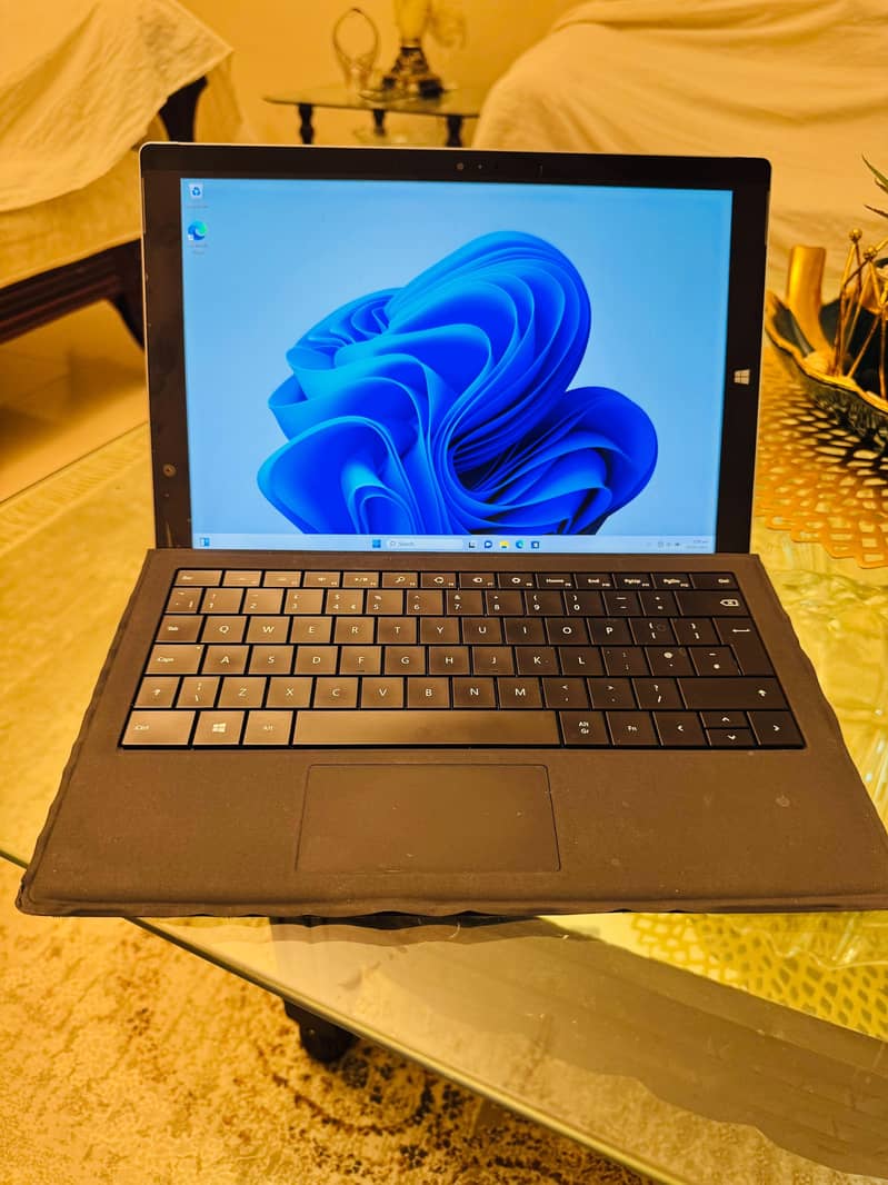Microsoft surface core i5 3