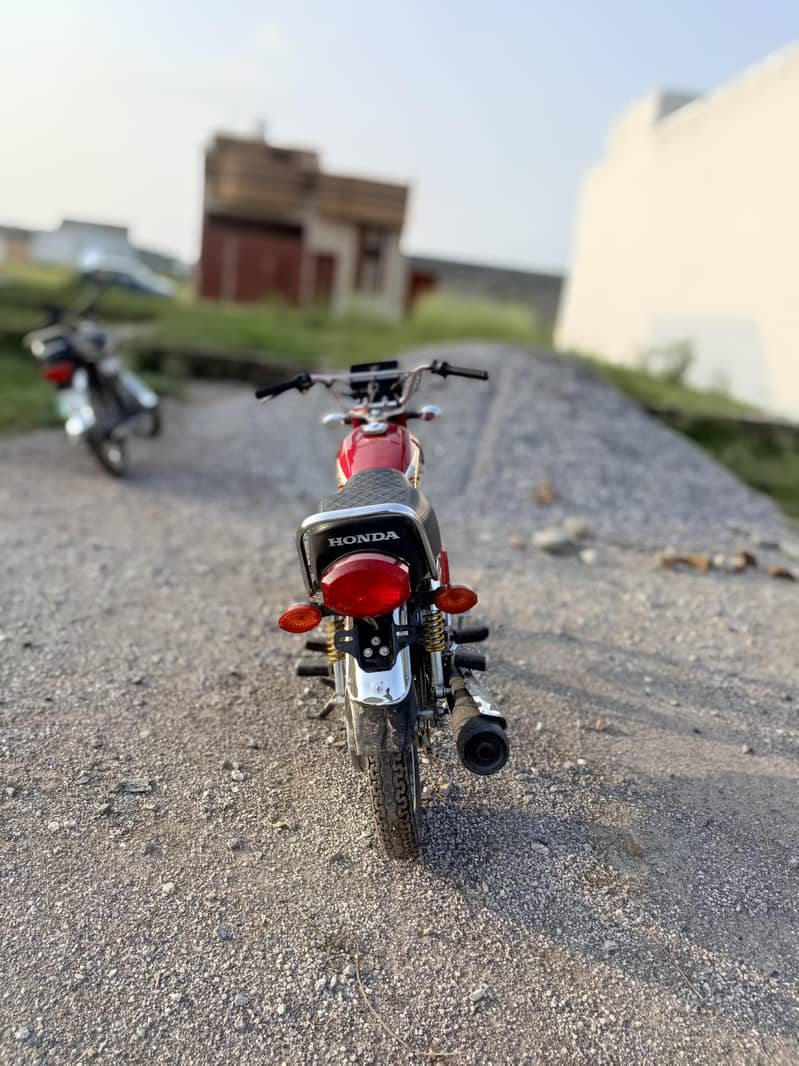 125cg 3