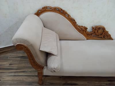 Designer Carved Wooden Diwan Good Condition