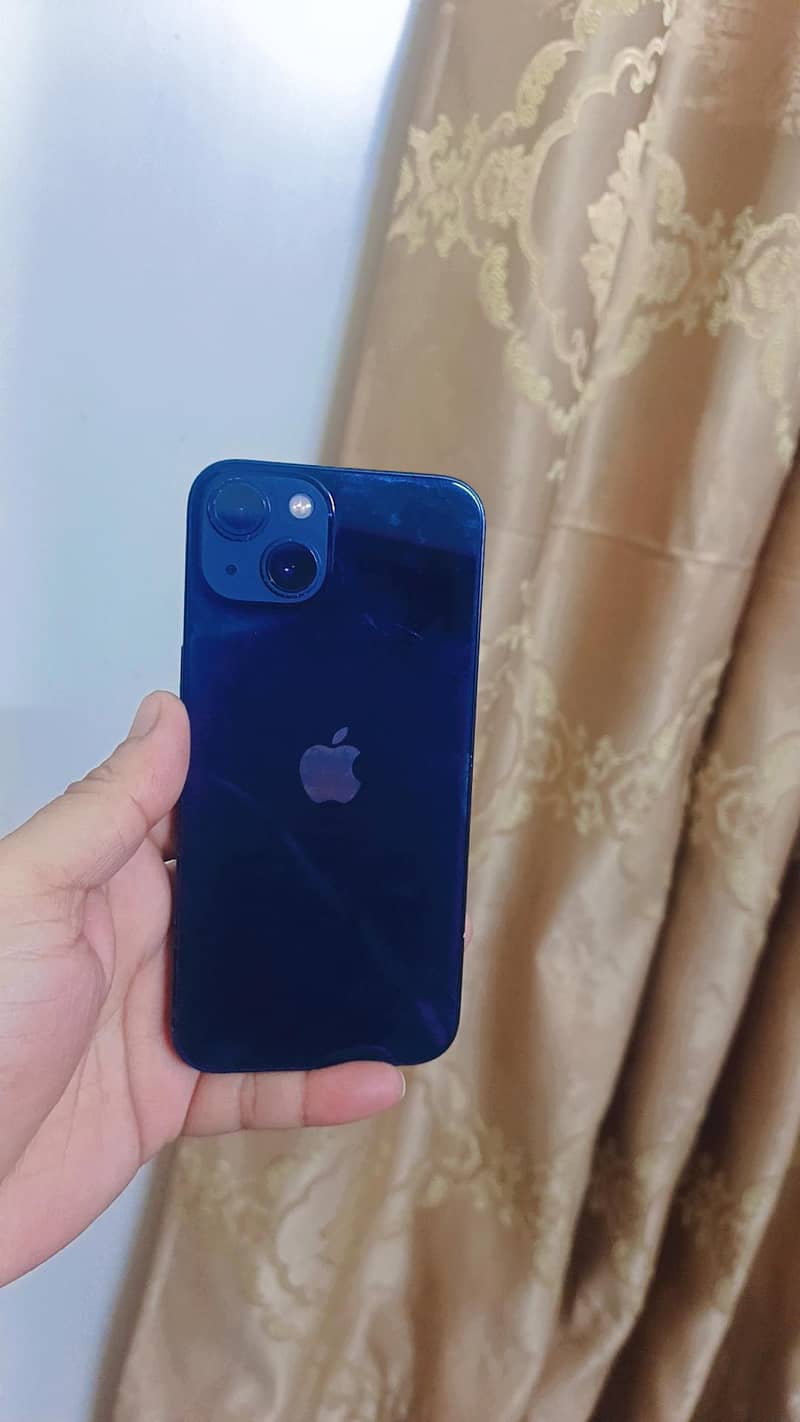iPhone 13 2