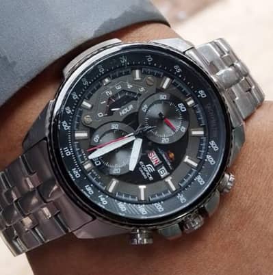 Casio edifice EF-558 MODLE hy 9 to 10 condition hy  parsan original