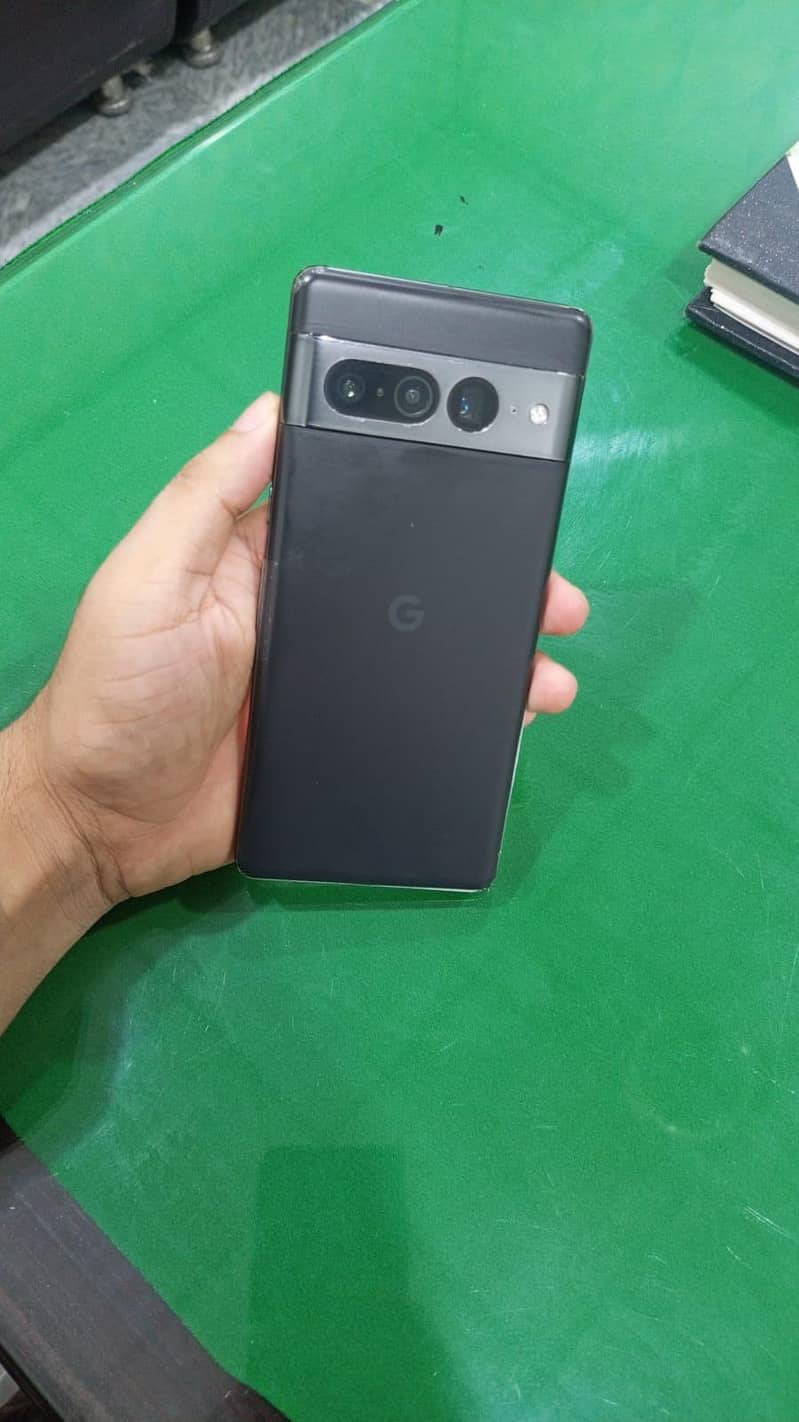 Google Pixel 7 Pro 2