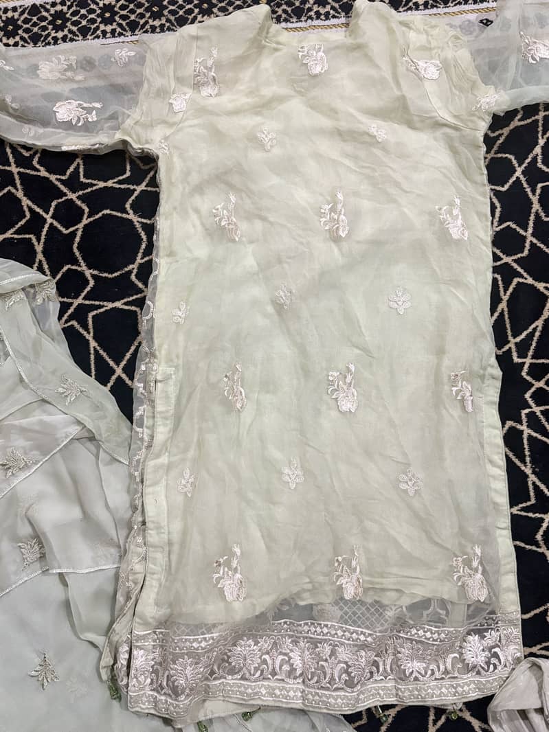 Formal clothes 33