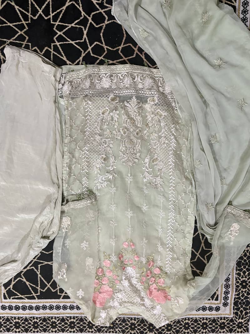 Formal clothes 35
