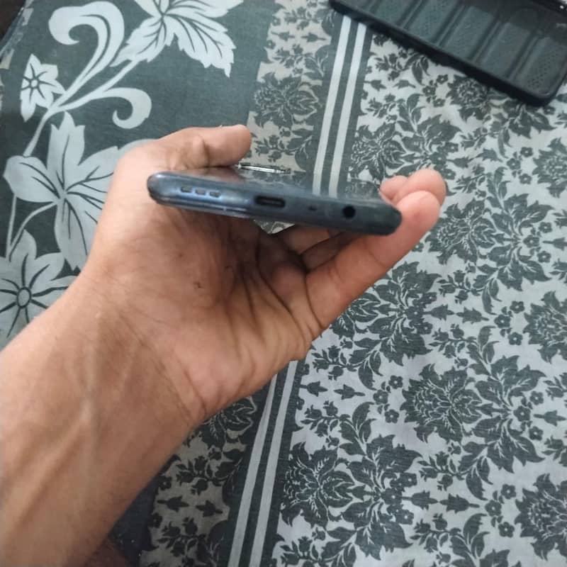 OPPO A16 3
