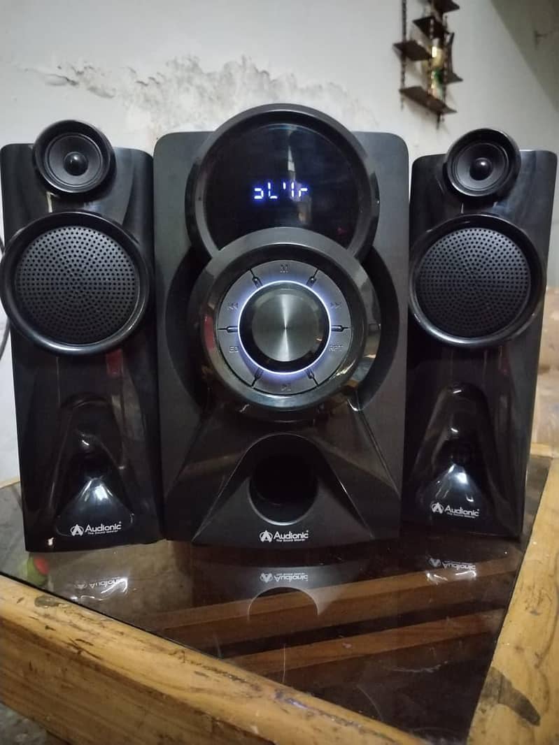 Audionic MEGA 100 Advance 0