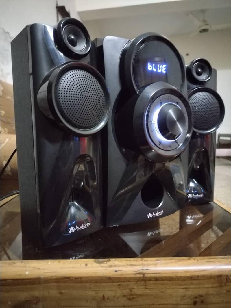 Audionic MEGA 100 Advance 1