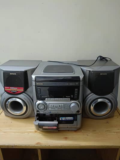 AIWA NSX-K580 Stereo Hi-Fi Sound System. 1400W UNTESTED