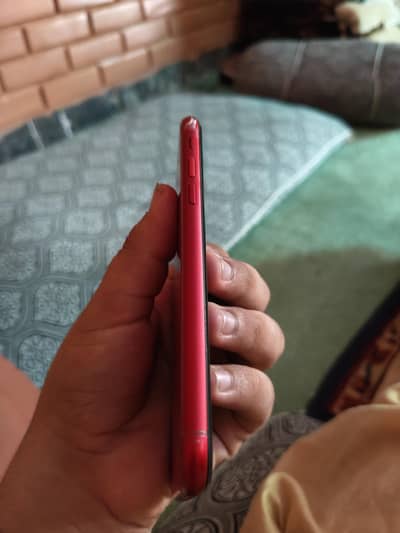 Apple iPhone XR