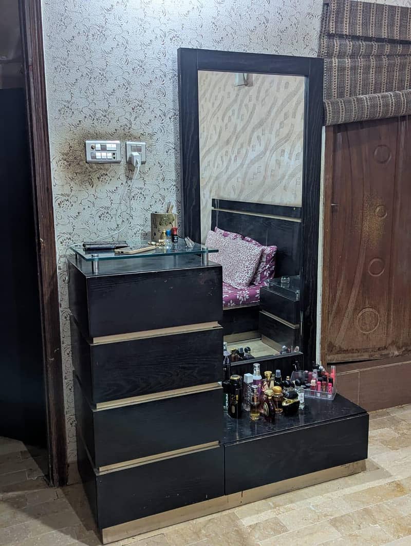 Bedroom Set 0