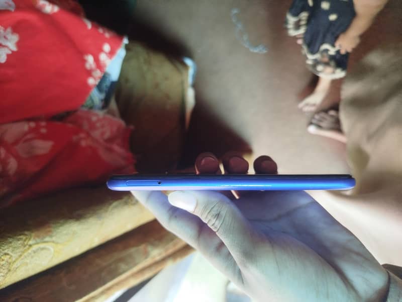 Honor 8S 3