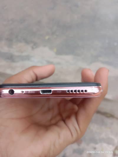 Vivo Y17