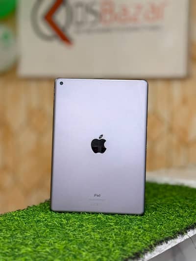 iPad 8th Generation 32 storage iOS 26.4