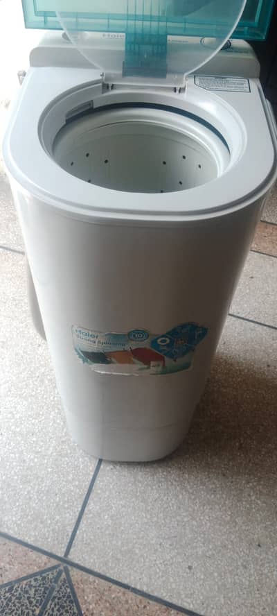 Haier Spin Dryer Model HWS 60-50