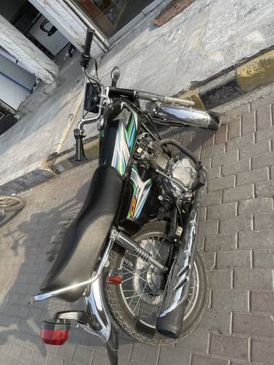 Honda 125 22/23