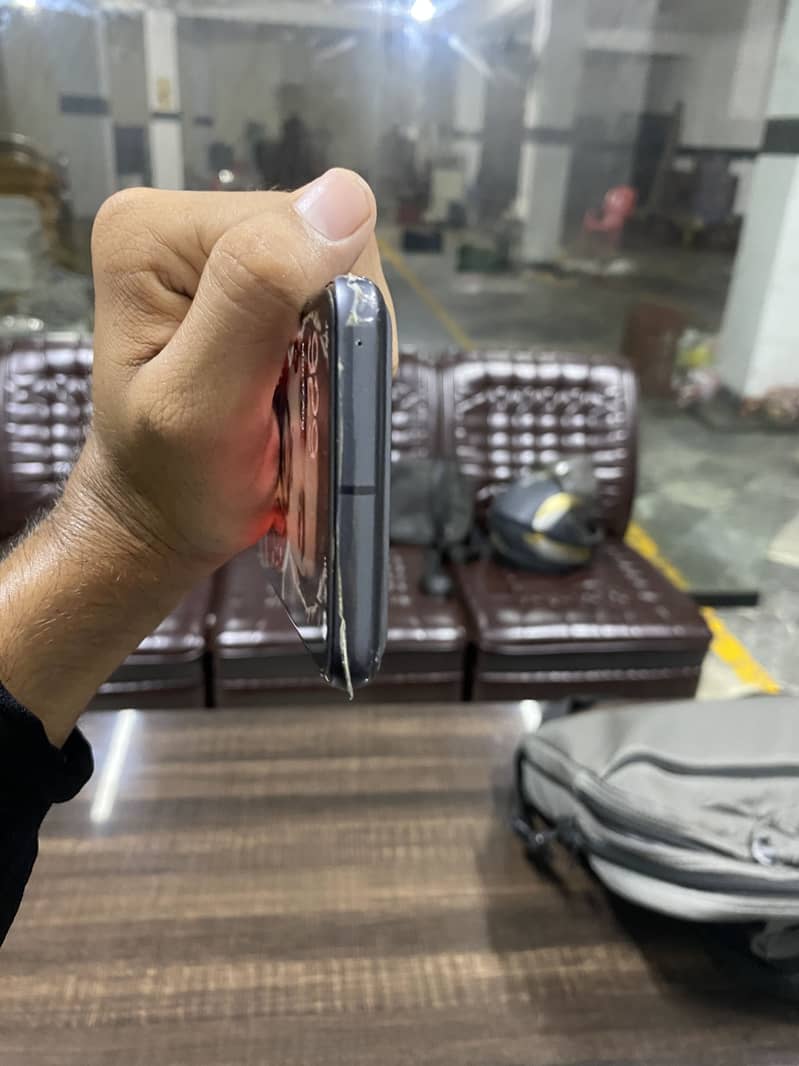 Google Pixel 8 3
