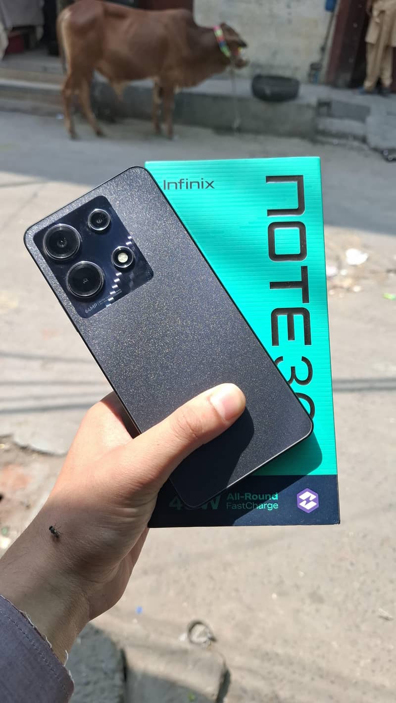 Infinix Note 30 1
