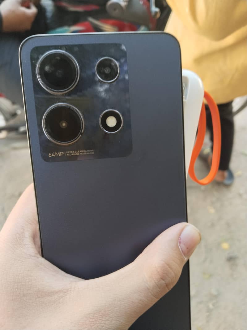 Infinix Note 30 4