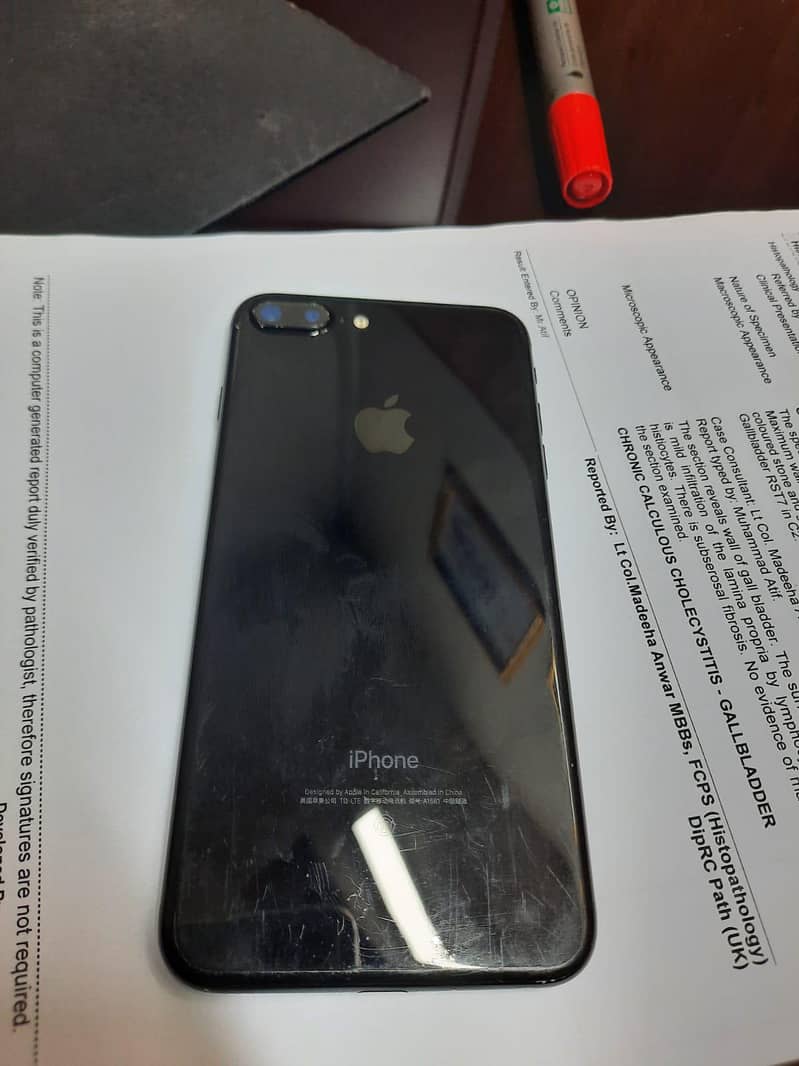 Apple iPhone 7 Plus 1