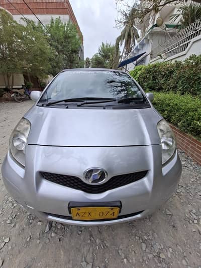 Toyota Vitz 2010